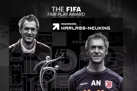 طبيب أنقذ حياة مشجع.. "فيفا" يعلن الفائز بجائزة اللعب النظيف لعام 2025